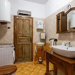 Ferienhaus 5 Bedroom Cozy In