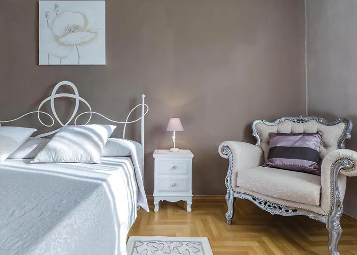 5 Bedroom Cozy In * Galižana