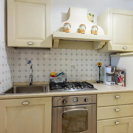 5 Bedroom Cozy In * Galižana